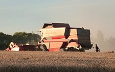 Combine Harvester Driving requires a Category B Drivers Licence